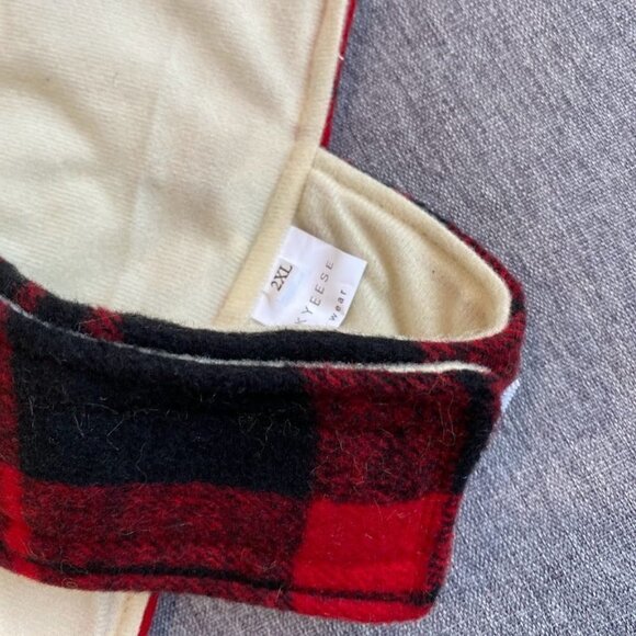 Dog Jacket Checked Plaid w/ Leash Hole, Winter Windproof Soft Lined - Picture 6 of 7